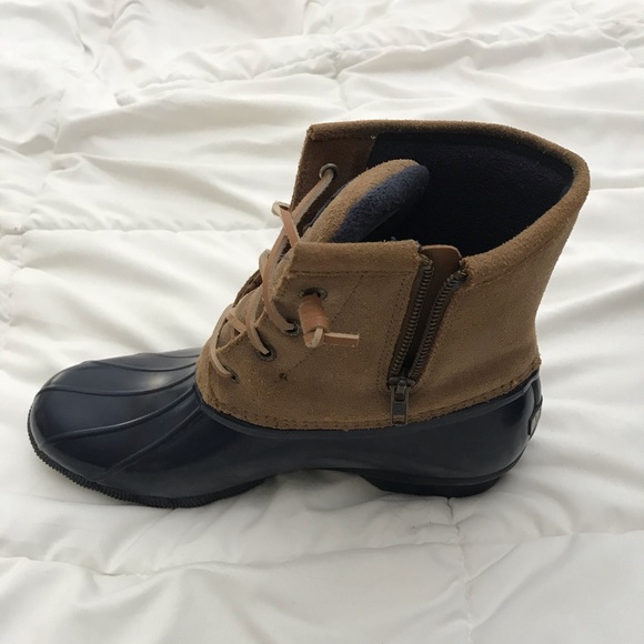 Women’s Sperry Saltwater Canvas Duck Boots - Picture 11 of 16
